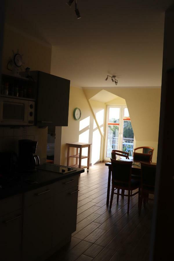 Loui'S Fewo Wiek Wiek auf Ruegen Exterior photo